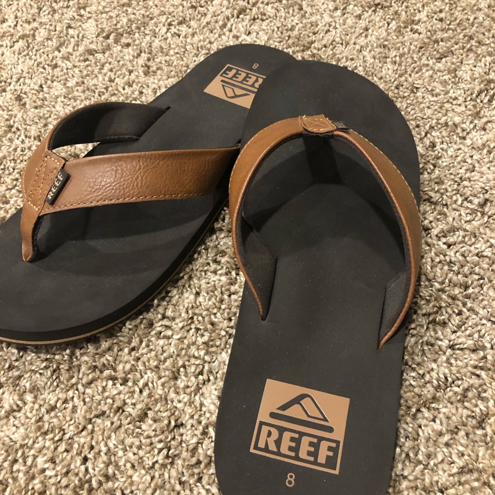 Reef Men Flip Flops Size 8 Brown
